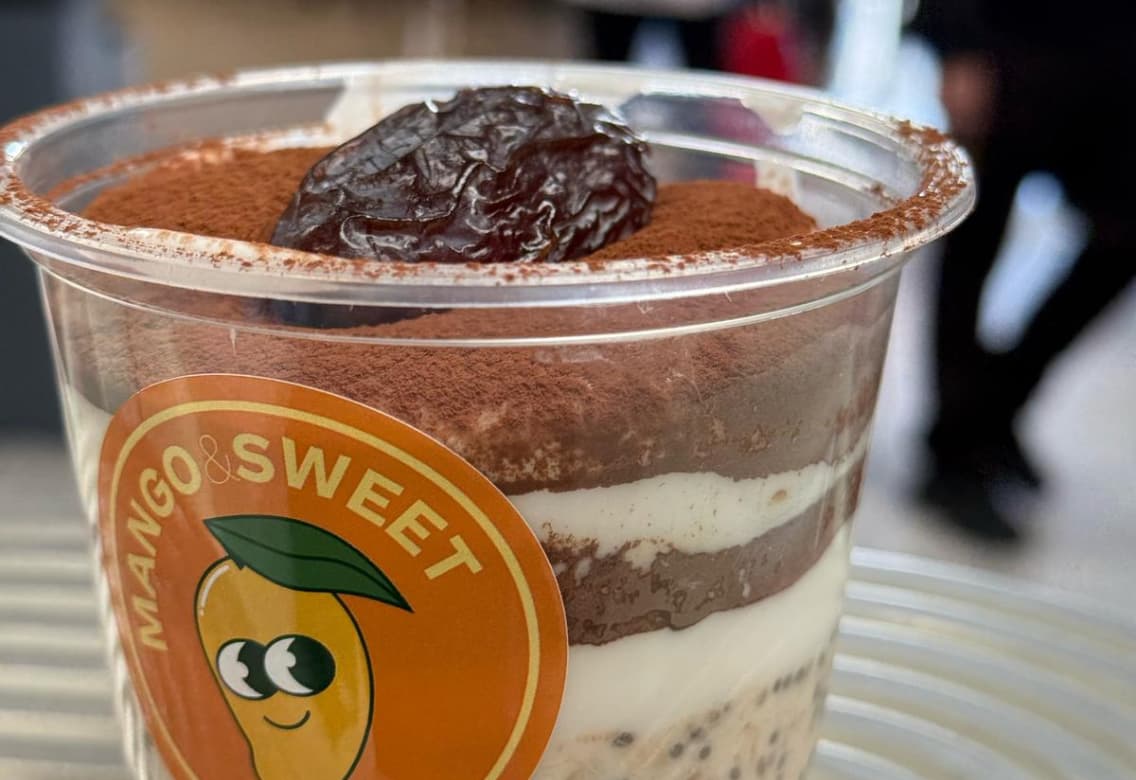 cafe para llevar y postres